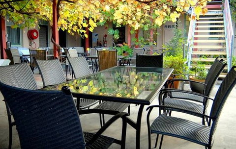Abernethy Guesthouse - Dalby Accommodation 5
