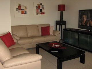 Beachfront Towers - Dalby Accommodation 8