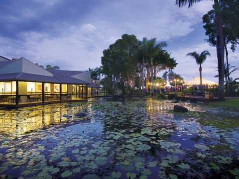Oaks Oasis - Dalby Accommodation 1