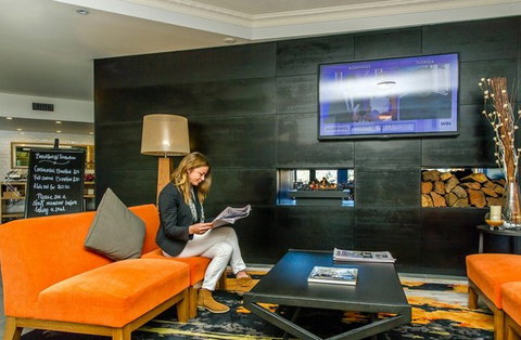 Alpha Hotel Canberra - Dalby Accommodation 2