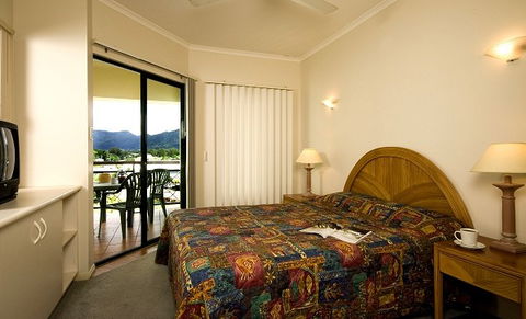 Tropic Towers Apartments - Dalby Accommodation 2