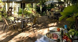 Tropic Towers Apartments - Dalby Accommodation 3