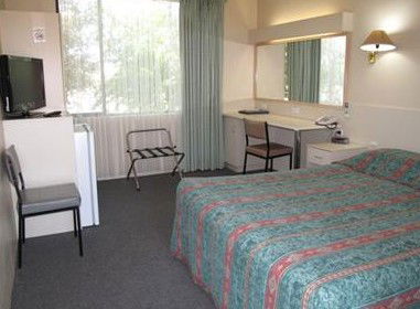 Acacia Motel - Dalby Accommodation 0