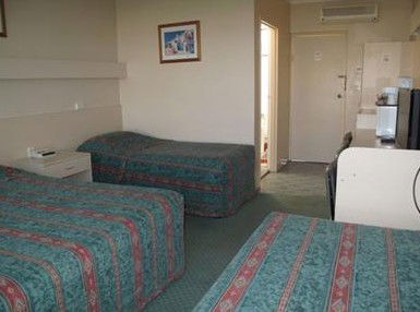 Acacia Motel - Dalby Accommodation 3
