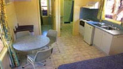 Outback Caravan Park - Dalby Accommodation 1