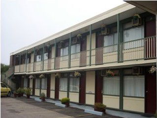 Beach Motor Inn - Dalby Accommodation 1