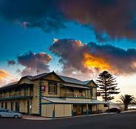 Arno Bay Hotel - Dalby Accommodation