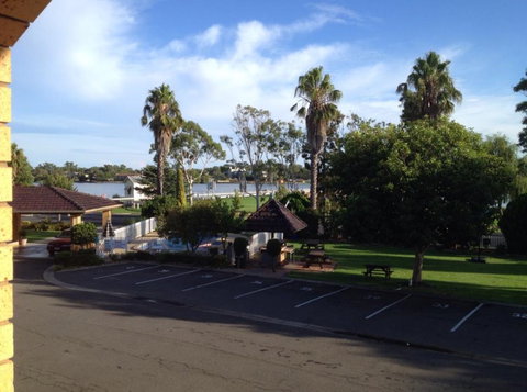 Lake View Motel - Dalby Accommodation 6