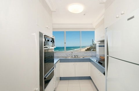 Beachside Tower - Dalby Accommodation 3