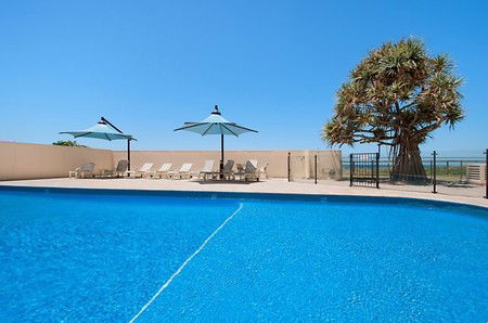 Beachside Tower - Dalby Accommodation 6
