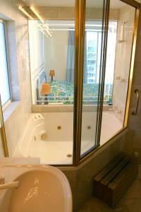 Surfers Mayfair - Dalby Accommodation 4