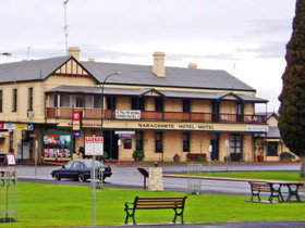 Naracoorte Hotel/Motel - Dalby Accommodation 0
