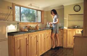 Saunders Gorge Sanctuary - Boundary Cottage - Dalby Accommodation 0