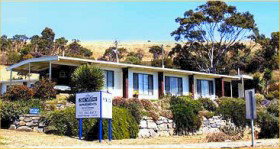 Victor Harbor Seaview Apartments - Dalby Accommodation 0