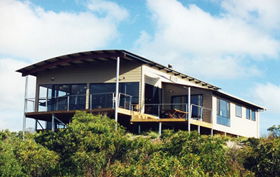 Saar Beach House - Dalby Accommodation 0
