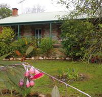 Naimanya Cottage - Dalby Accommodation