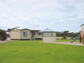 Pickering Cottages - Dalby Accommodation 0