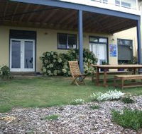 Victor Apartments - Cheri-On-Sea Apartment - Dalby Accommodation