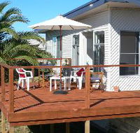 Beachport Escape - Dalby Accommodation