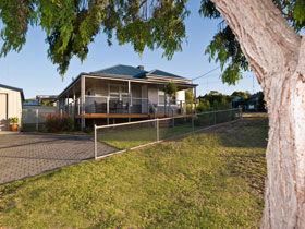 Serenity Holiday House - Dalby Accommodation 0