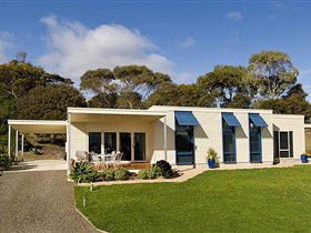 SeaShells Penneshaw - Dalby Accommodation 0
