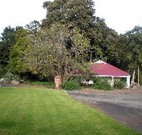 Brown's House - Dalby Accommodation