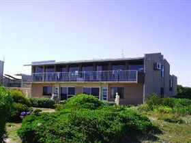 SeaStar Apartments - Dalby Accommodation 0