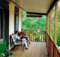 Taralee Orchards - Dalby Accommodation