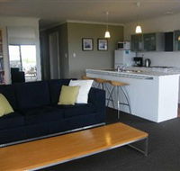 Coorong Waterfront Retreat - Dalby Accommodation