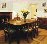 Ethel's Cottage - Dalby Accommodation