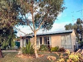 Swayne's Cottage - Dalby Accommodation 0