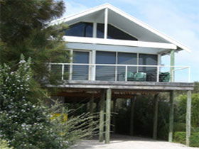 Sheoak Holiday Home - Dalby Accommodation 0