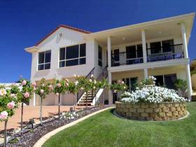 Scenic Encounter Bed And Breakfast - Dalby Accommodation 0