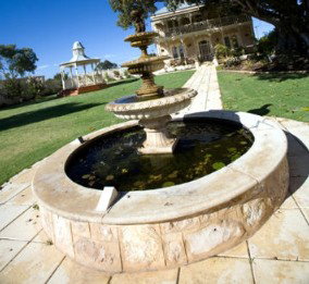 Rose-Eden House - Dalby Accommodation 1