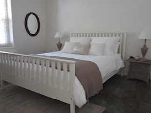 Milk & Honey Home - Dalby Accommodation 4