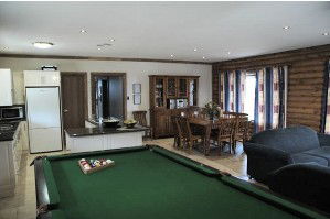 Lathami Lodge - Dalby Accommodation 1