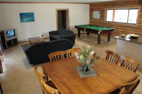 Lathami Lodge - Dalby Accommodation 2
