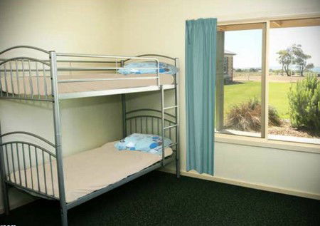 Port Lincoln Lions Hostel - Dalby Accommodation 2