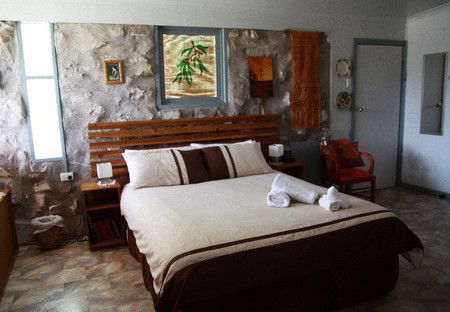 Mount Remarkable Cottage - Dalby Accommodation 2
