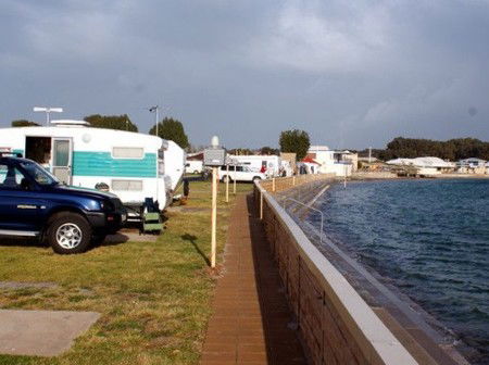 Port Vincent Foreshore Caravan Park - Dalby Accommodation 1
