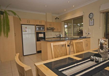 Searenity Holiday Accommodation - Dalby Accommodation 2