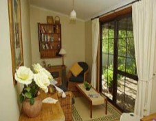 Miriams Cottage - Dalby Accommodation 1