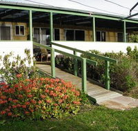 The Folly Holiday Home - Dalby Accommodation