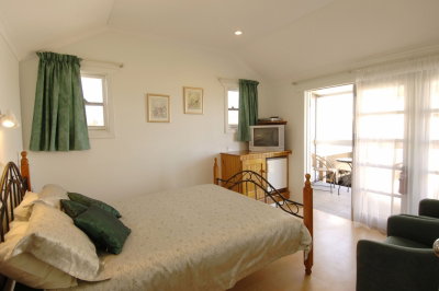 Vue De M Bed And Breakfast - Dalby Accommodation 1