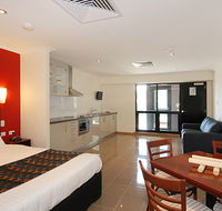 Tanunda Hotel Apartments - Dalby Accommodation