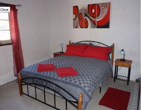 The Cottage At Ramco - Dalby Accommodation 3
