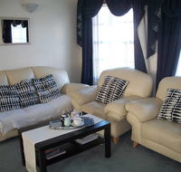 Beachside Apartment - Hove - Dalby Accommodation