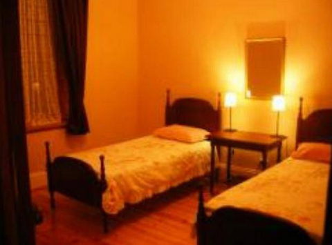 McKinley's Rest - Dalby Accommodation 2