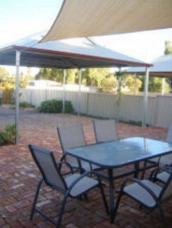 McKinley's Rest - Dalby Accommodation 3
