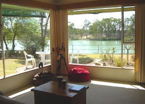Riverfront Retreat - Dalby Accommodation 1